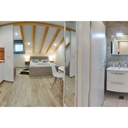 Sweet Escape - With Terrace And Sea View 1 Apartment *